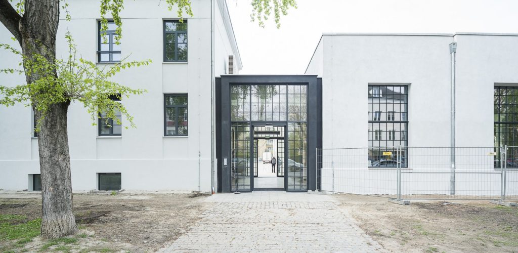 Studii